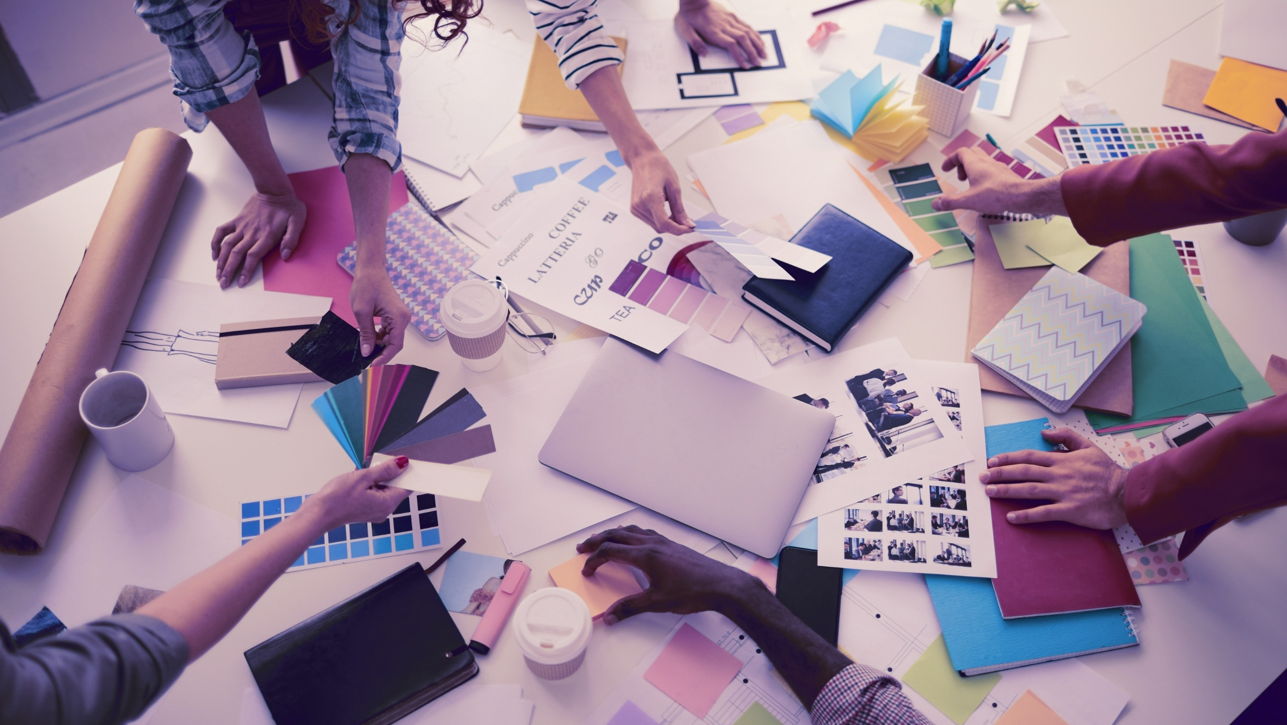 Zwischen Klarheit und Chaos: Was kreative Arbeit wirklich braucht (Teil 1)